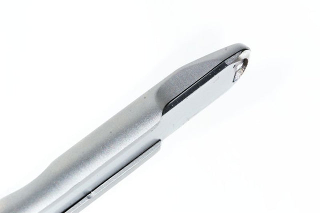Racleur à os droit